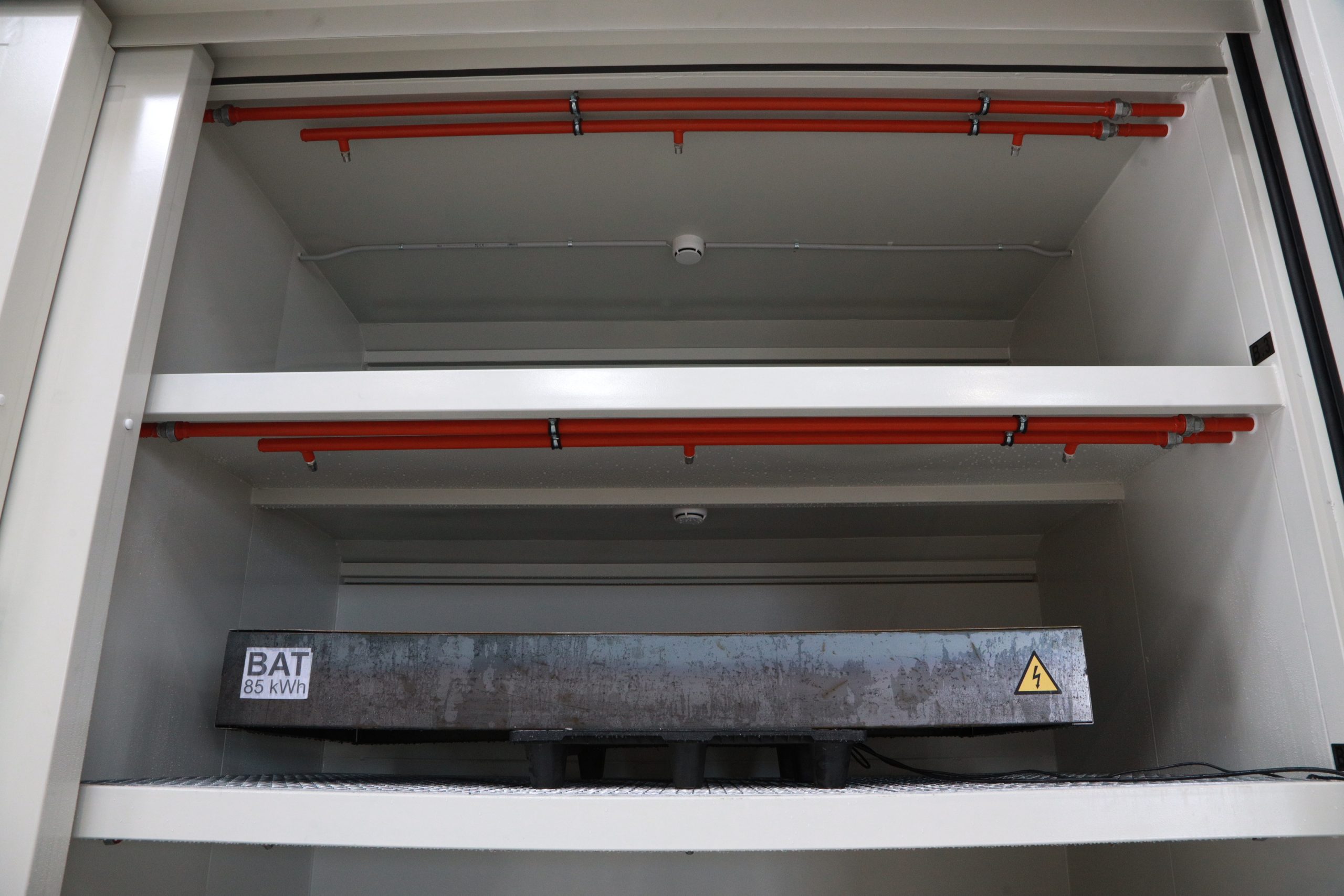 contenedor baterías